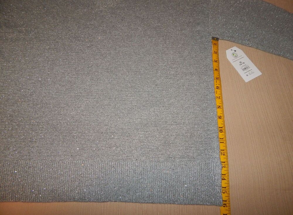 Women's Time And Tru V Neck Sequin Sweater GRAY Pullover Size XL (16-18) NWT - Picture 4 of 16